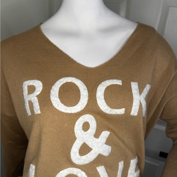 Venti6Tan 'Rock & Love' Long Sleeve Top - Picture 5 of 9